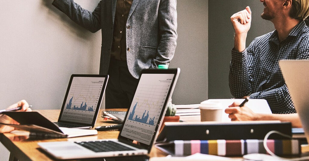 AI replace human jobs, Artificial Intelligence, technological advancement, automating tasks,